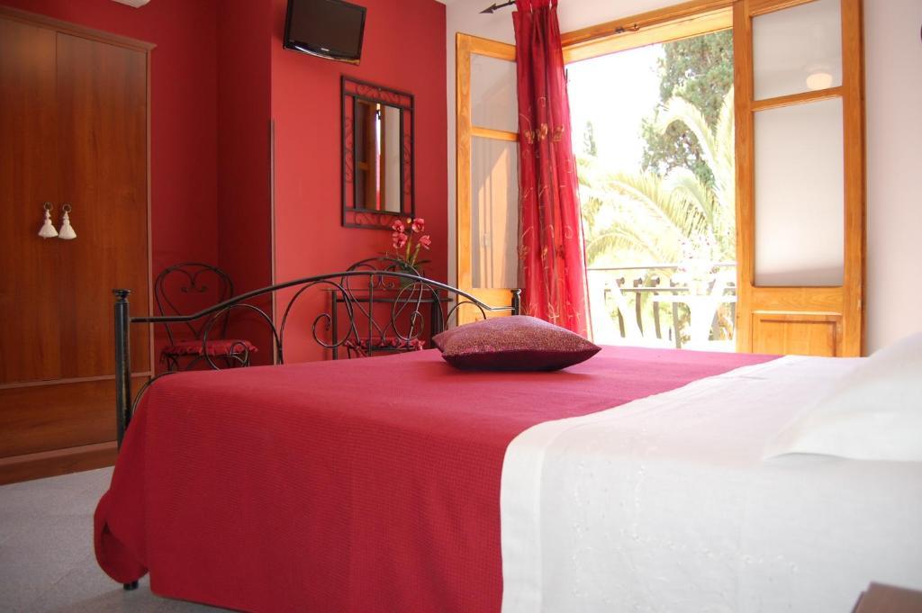 Bed and Breakfast Sunrise à Lascari Extérieur photo